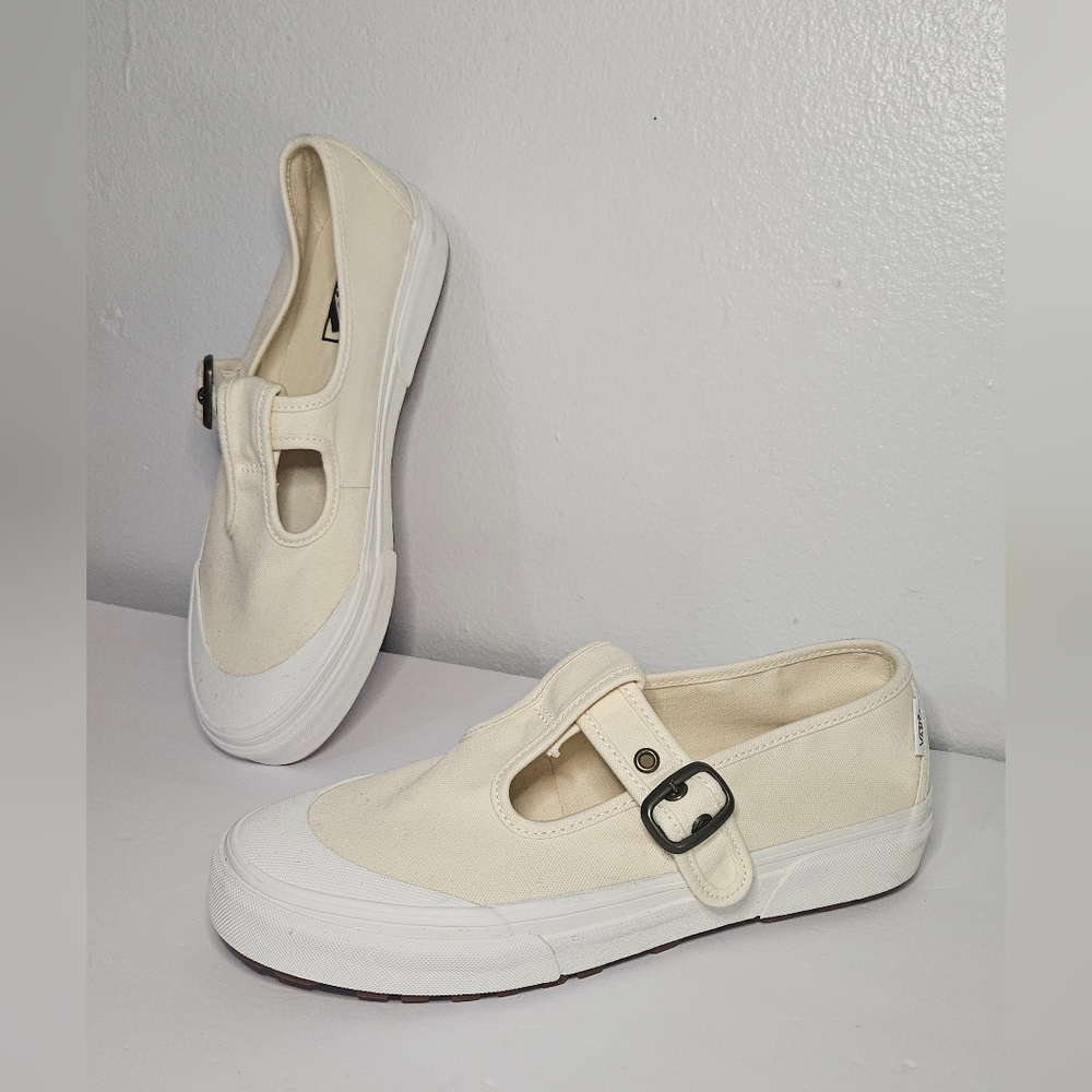Vans Off the Wall 93 Mary Jane T Strap Style-Chunky Sole White Size 9 Women's